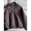 2026 Chaqueta de Algodón Cálida Acolchada Acolchada con Capucha Suelta Cintura Ajustable Estilo Chaqueta Abrigo Chaqueta de Algodón al por Mayor N6GW3926