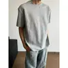 Camiseta Branca com Punho Apertado nos Ombros Masculina Verão Pi Bonito High-end Nariz Pequeno Manga Curta Fashionável Esportes Fitness Meia Manga