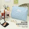 Bolsa de Maquillaje Nubes Acolchadas Color Crema Alto Valor de Belleza Corazón de Niña Portátil Almacenamiento de Maquillaje de Mano Bolsa de Lavar Gran Capacidad