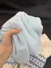Suéter de Punto Azul Reductor de Edad para Mujer, Cuello Alto, Corte Ajustado, Manga Larga, Colección Otoño 2026, Súper Vendido, Suave y Versátil para Usar en Capas y Casual