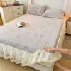 Colcha Estilo Princesa de Piel de Conejo Tallada Pieza Única con Borde de Encaje Estilo Falda de Cama Cubierta de Colchón Cubierta de Cama de Felpa de Leche Otoño e Invierno