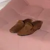 Primeiro Encontro com o Estilo Preguiçoso da Temporada: Sapatos Mule Simples Femininos com Solas Grossas de Camurça, Calce Fácil com Bico Fechado para o Verão