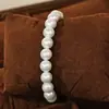 HEIY BAI Pulsera de Perlas Artificiales Retro Francesa Pulsera Completamente de Perlas Pulsera de Temperamento Elegante Hilo Simple para Mujer