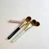 Pincel para Máscara Facial e Maquiagem Shanghai Huoyan de Cabeça Plana com Cerdas Macias de Nylon Não Absorve Produto e Pincel para Base em Formato de Língua Sem Marcas