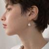 Pendientes elegantes de metal de estilo europeo y americano de Corea del Sur, pendientes sencillos con personalidad de perla de agua dulce natural para mujer, joyería para las orejas