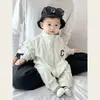 Macacão para bebê recém-nascido, coleção primavera e outono, roupas de bebê super fofas, roupas casuais para bebês de outono e inverno, adequado para passeios e engatinhar