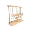 2026 Soporte de Exhibición de Collares de Madera Maciza Simple Soporte de Madera para Joyería de Aretes Pantalla de Pulseras Diseño para Transmisión en Vivo