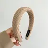 Faixa de cabeça de lã tricotada de aba larga alta para mulheres de rosto redondo, versátil, grampo de cabelo para fora de casa, adorno de cabeça, moda