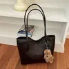 Nuevo bolso de axila de alta calidad para principios de otoño de 2026, bolso de hombro simple de gran capacidad, bolso tote para el trabajo, bolsos de mujer al por mayor