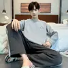 Pijama de invierno para hombre en stock, estilo nuevo, pijama acolchado de algodón al aire, casual, alta calidad, manga larga, adecuado para usar afuera como ropa de estar.