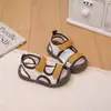 Sandálias de Bebê Sapatos de Menino 2026 Primavera e Verão Sapatos de Praia para Bebês e Crianças Sandálias com Solado Macio Sapatos da Moda para Meninas