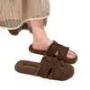 Pantuflas peludas de moda para mujer para usar en exteriores, nuevo estilo otoño e invierno, pantuflas de lana de cordero de alta gama, pantuflas planas de algodón para mujeres embarazadas