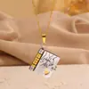 Collar de Acero de Titanio para Mujer, Lujo Ligero, Sensación de Alta Gama, Cadena para Clavícula de Carta de Amor, Artículo Popular de Venta Transfronteriza, Collar de Pareja con Forma de Libro Grabado
