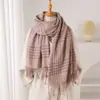 Cachecol Xadrez Elegante e Estiloso para Outono e Inverno, Quente, Versátil para Casais, com Franjas, Cachecol de Falso Cashmere