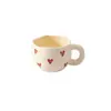 Caneca de cerâmica minimalista pintada à mão com motivos florais e creme, caneca de alto valor para uso doméstico, caneca de chá de verão, caneca criativa