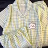 Pijama Lindo Estilo Japonés para Mujer, Nuevo de Verano con Mangas Cortas y Shorts Ropa de Casa para Estudiantes, Conjunto de Chaqueta Exterior de Oso Autocrítico a Cuadros
