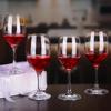 Atacado de fábrica copo de vidro para vinho tinto copo de água copo de vinho uso comum em casa restaurante copo de vinho pequeno de cristal