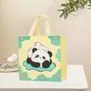 Temporada de Regreso a Clases Bolsa de Tela Estudiante Dibujo Animado Lindo Panda Bolsa de Regalo para Fiesta de Cumpleaños Bolsa para Dulces Bolsa No Tejida Laminada