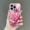 Popular na Europa e América, capa de celular rosa metálico para iPhone 17pm com estampa de flor rosa 3D e diamantes de cristal