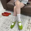Zapatos Mary Jane Planos de Cuero Genuino para Mujer en Stock, Suela Plana, Adecuados para Faldas, Estilo Vintage con una Hebilla Única, Boca Baja, Diseño Sencillo