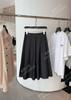 26 Principios de Primavera 6 Falda de Paraguas de Cintura Alta Estilo Francés Hecha de Tela de Traje con Diseño Plisado a Mano, Ligero y Esponjoso