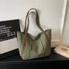 Bolso Casual de Gran Capacidad para Mujer, Nuevo Estilo Primavera 2026, Moderno y Elegante, Color Sólido, Sencillo, Estilo Coreano, Bolso Tote para el Trabajo y la Clase