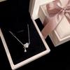 Colgante de plata de ley s925 de alta calidad, ligero, de lujo, con forma de corazón de amor y circonita, cadena de clavícula, collar de estilo viajero para mujer, temperamento elegante.