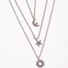 Collar Exquisito y Versátil con Colgantes de Luna y Estrella para Mujer, Cadena Clavicular con Colgante de Sol de Estilo Europeo y Americano Personalizado, Joyería de Acero al Titanio que No se Desvanece