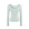 Atacado de roupas femininas transfronteiriças 2026 outono novo sexy garota popular bolso patch grande gola U longa manga longa camisa base overlock