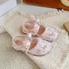 Nuevos Zapatos de Cuero para Niños Primavera 2026 Zapatos de Princesa con Lazo de Moda para Niñas Sandalias Individuales Versátiles de Suela Suave para Niños