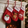 Calcetines de Navidad Tamaño Pequeño Tela de Felpa Roja Papá Noel Muñeco de Nieve Bolsa de Regalo de Dulces Decoración de Árbol de Navidad Adorno Colgante