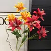 Ornamento Artificial de Lírio de 4 Cabeças com Pétalas Duplas para Decoração de Casa Flor Artificial Adereço de Fotografia Buquê Cenário para Vitrine Decoração de Flor Artificial