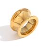 Moda europea y americana nicho diseño explosión anillo liso acero inoxidable chapado en oro de 18 quilates gancho de fundición ranura pendientes mujer