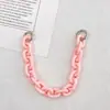 Nova capa de celular DIY com corrente removível, projetada como uma corrente de bolsa para mulheres. Pulseira colorida de acrílico com corrente removível