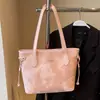 Bolso de hombro grande de estilo coreano, simple y elegante, de gran capacidad, para mujer, moderno y sofisticado, bolso tote fresco y versátil para llevar debajo del brazo