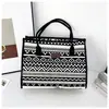 Bolso de Mano Grande de Capacidad para Mujer Estilo Étnico Práctico para Viajar Estudiante Bolso de Mamá de Alto Nivel Bolso de Hombro