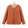 Live 2024 Outono e Inverno Moda Joker Diamante Algodão-acolchoado Feminino Mãe Quente Fleece-forrado Engrossado Guofeng Casaco