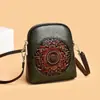 2026 Nova Carteira de Comércio Exterior Transfronteiriço, Bolsa Pequena Transversal de Ombro da Moda Personalizada, Bolsa Estilosa Vintage com Relevo para Celular