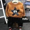 Camisa de cuello alto gruesa con felpa para niños, nueva de invierno 2018 A960015 A937069