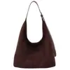 Bolsa Tote de Ombro Grande Capacidade Feminina Outono 2024 Nova Retro Fosca Casual para o Dia a Dia Transversal Carta Bolsa Tendência