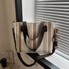 Saco listrado lona 2024 nova bolsa de lona de grande capacidade elegante simples commuter classe shoulder tote bag