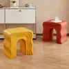 Mesa Auxiliar Creativa tipo Crema para Sofá para Uso Doméstico, Taburete para Cambiarse los Zapatos para Sala de Estar, Mesa de Centro Ondulada Simple Moderna, Mesita de Noche para el Hogar