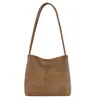 Bolsa Cesta Tote Casual Textura Retrô de Luxo 2026 Nova Outono Inverno Versátil Ombro Único Axila Bolsa de Palha