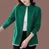 Suéter Listrado com Zíper Outono e Inverno 2023 Novo Cardigan de Tricô Feminino Elegante Redutor de Idade Roupas Soltas para Mães de Meia-idade