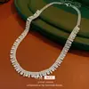 Colar Exquisito Estilo Palácio Cravejado com Zircônia, Corrente para Clavícula de Design de Nicho de Luxo Leve, Joia da Moda de Alto Padrão