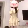 Vestido de un hombro de alta gama estilo francés, de nicho, con volantes, falda irregular de gasa, vestido de playa dulce y picante de verano