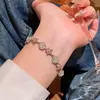 Pulseira de Jade Versátil Cool da Moda para Mulheres 2025 Nova Luxo Leve Nicho Exquisita Pulseira de Alto Padrão Verão