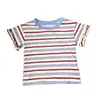 Camiseta de Algodão Puro para Meninas com Listras Coloridas Estilo Hong Kong, Design Soltinho e Fofo, Estampa de Gato, Comprimento Médio, Top Elegante de Manga Curta