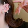Pendientes de plata con forma de mariposa y flor de perla retro francesa, pequeños y exquisitos, de alta gama, con diseño de hada súper dulce para mujer.