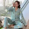 2022 Nuevo conjunto de dos piezas de ropa de casa para hermanas talla grande de moda japonesa y coreana casual casual pijama de seda femenino